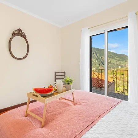 Casa Refúgio M São Vicente