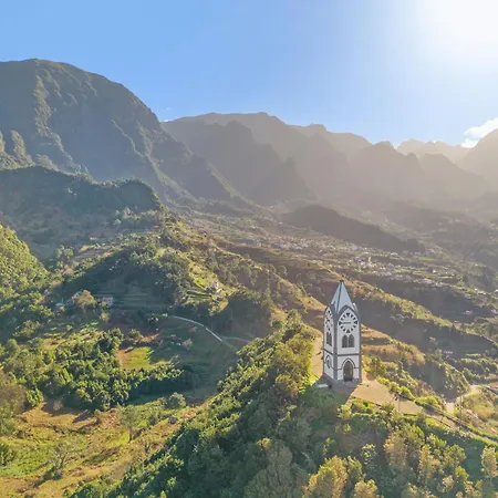 Vakantiehuis Casa Refugio M *