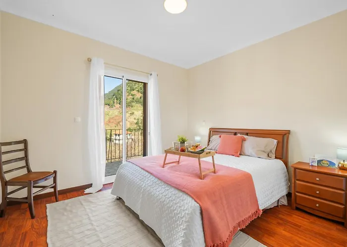 Casa Refúgio M São Vicente